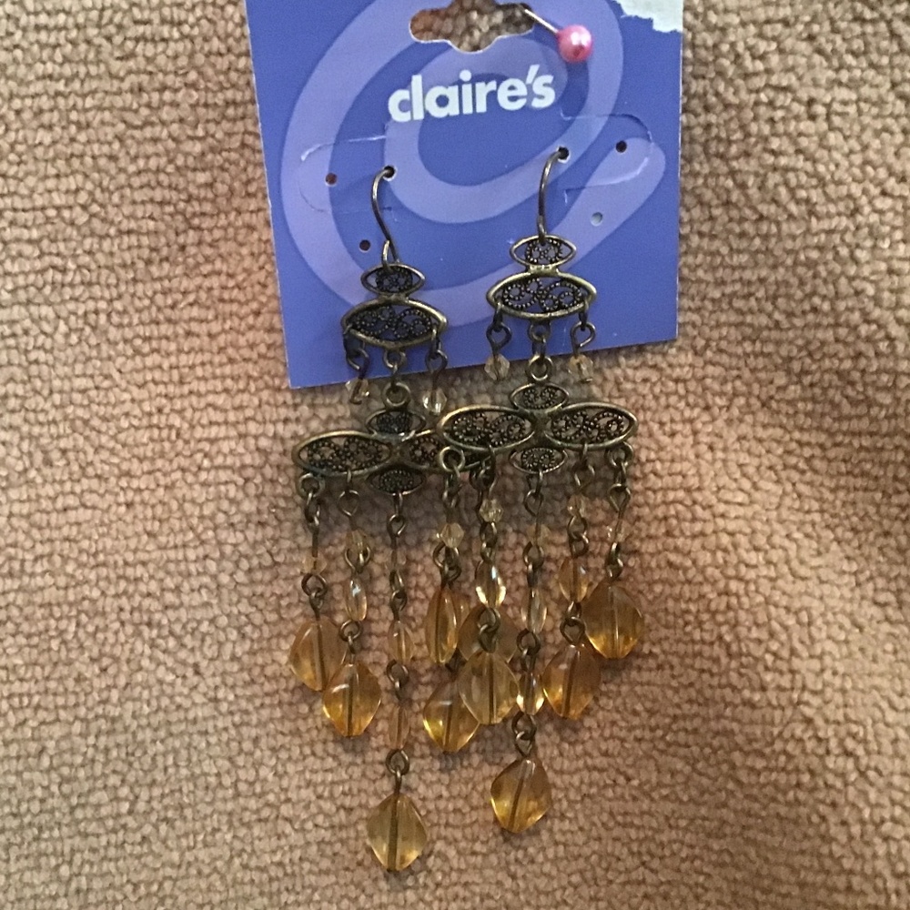 NWT Claire’s Boho style bronze tone earrings with amber color beads - $5/20